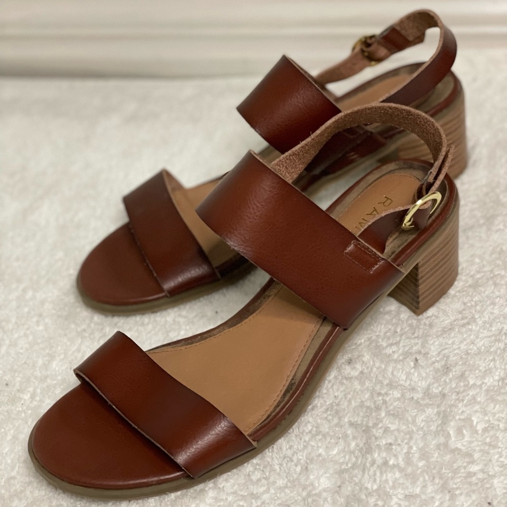 Woman’s size 8 brown Rampage sandal with small block heel